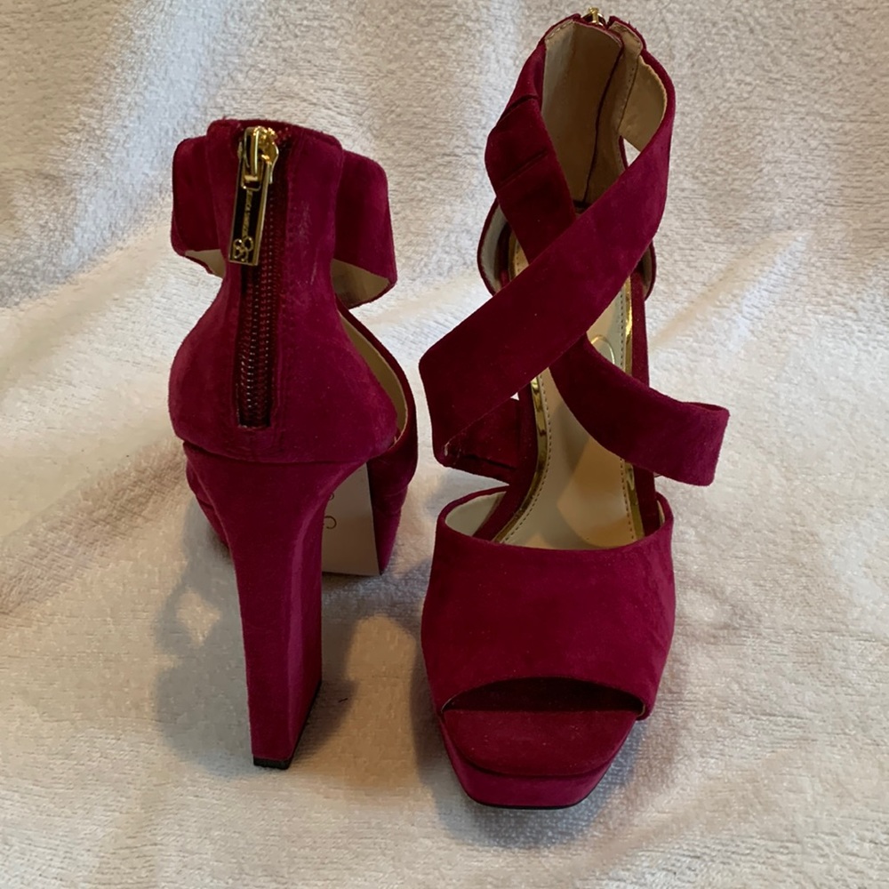 Jessica Simpson Magenta Suede Sandal Heels